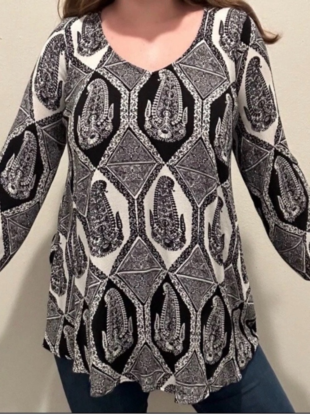 Show Me Your Mumu Tunic Top Long Sleeve Resortwear Paisley Black White Boho Sz S